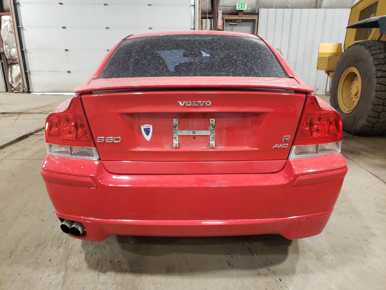 2005 Volvo S60 R VIN: YV1RH527452443460 Lot: 62702305