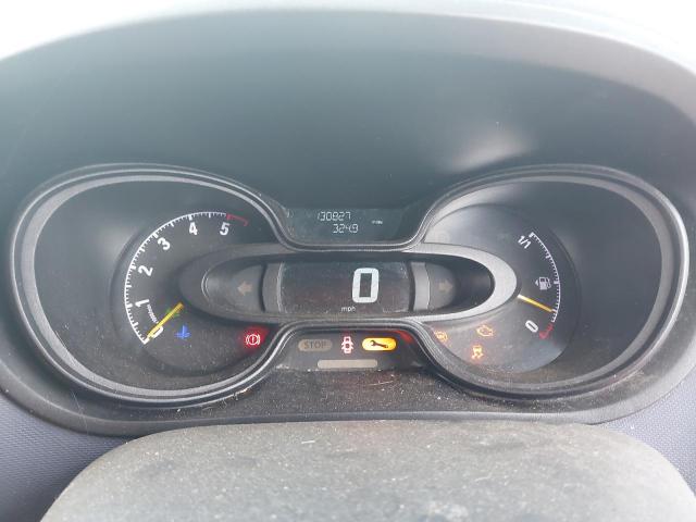 2015 VAUXHALL VIVARO 290