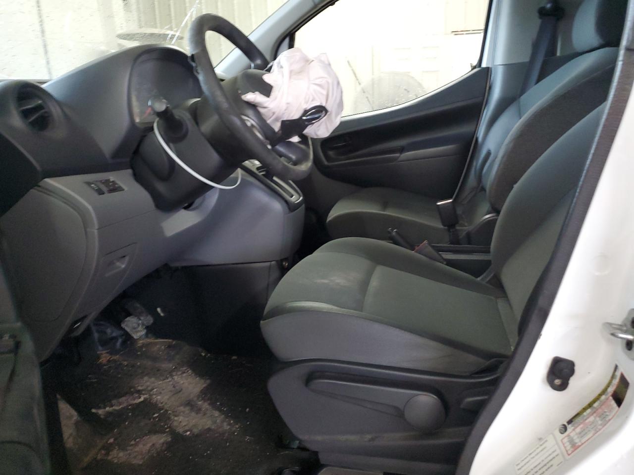 2015 Nissan Nv200 2.5S VIN: 3N6CM0KN2FK695428 Lot: 60292235