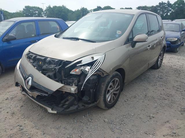 RENAULT SCENIC D-Q 2014