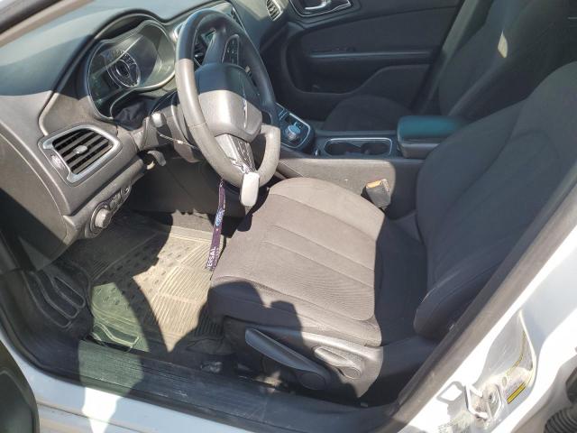Sedans CHRYSLER 200 2015 White
