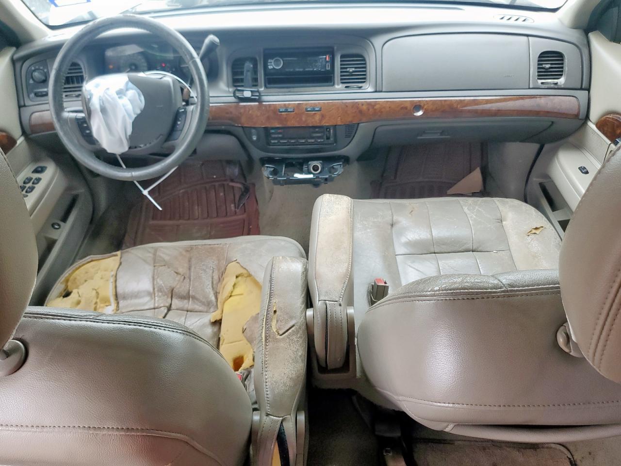 2007 Mercury Grand Marquis Ls VIN: 2MEFM75VX7X640237 Lot: 63039185