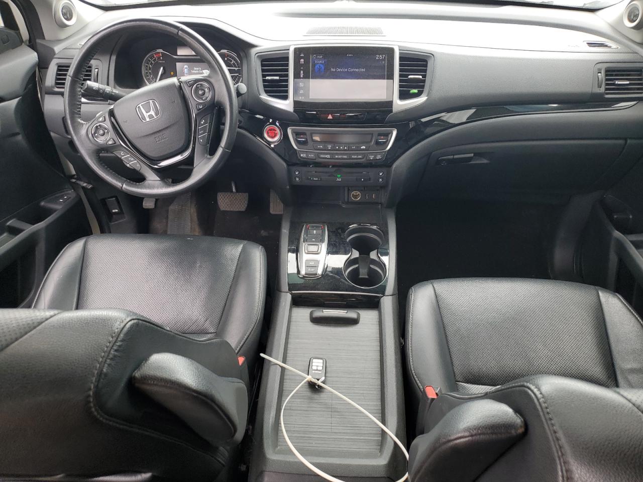 2017 Honda Pilot Touring VIN: 5FNYF6H92HB500018 Lot: 62134835