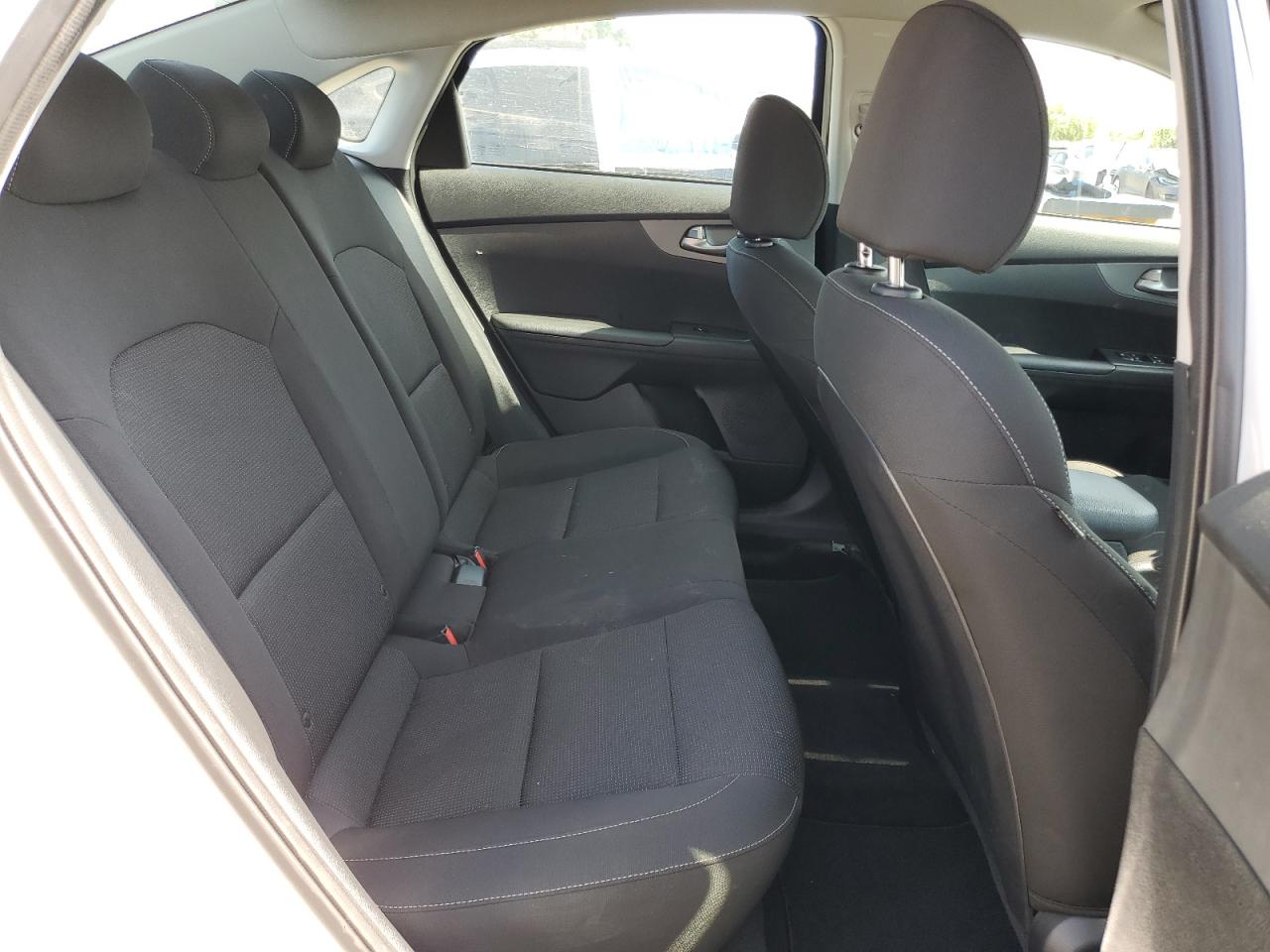 KIA FORTE 2021 VIN 3KPF24AD6ME374865 фото 10
