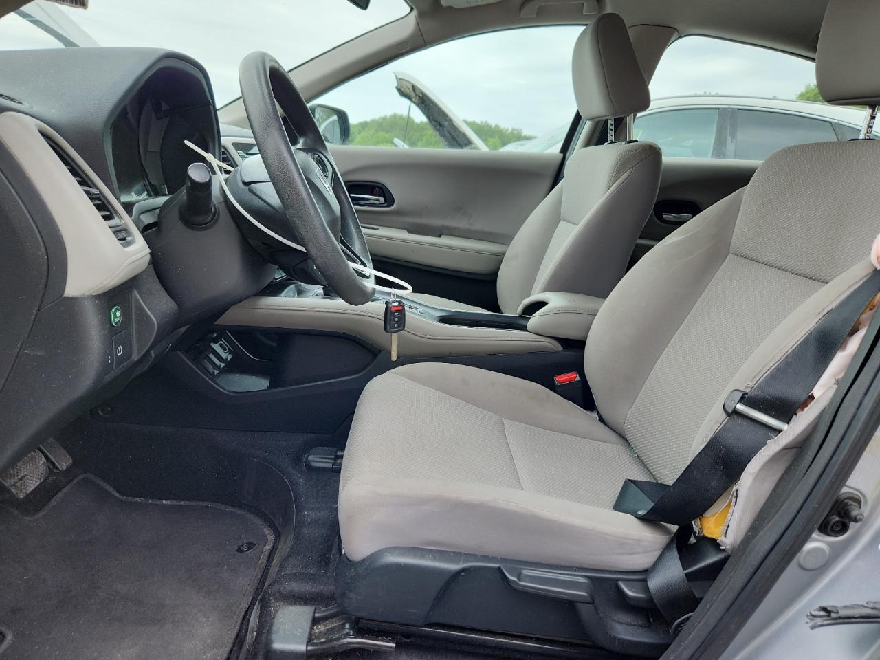 2017 Honda Hr-V Lx VIN: 3CZRU6H32HG704926 Lot: 62367605