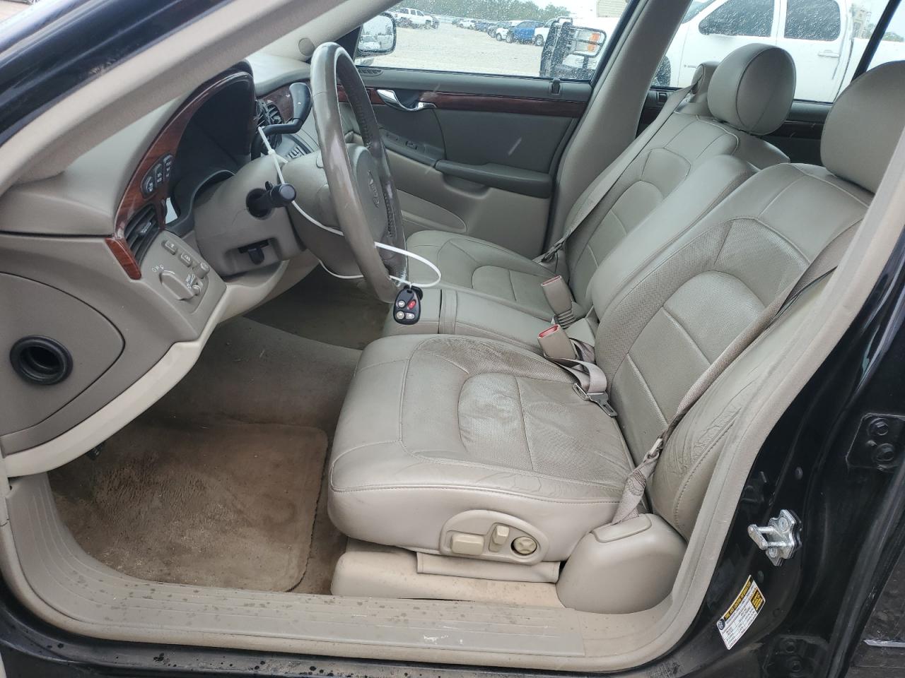 2004 Cadillac Deville VIN: 1G6KD57Y74U183033 Lot: 61602785