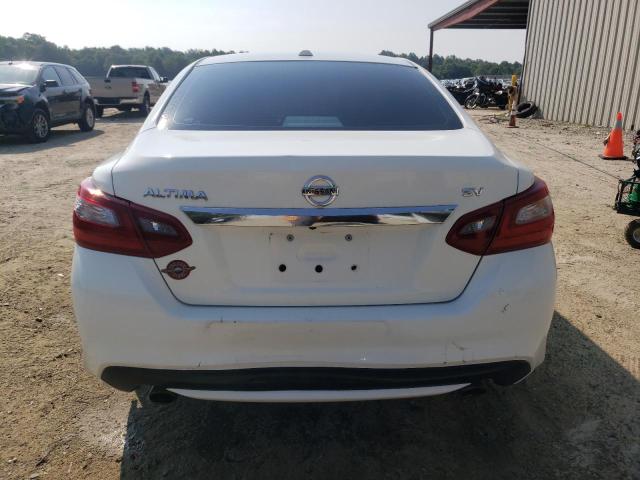  NISSAN ALTIMA 2018 Белы
