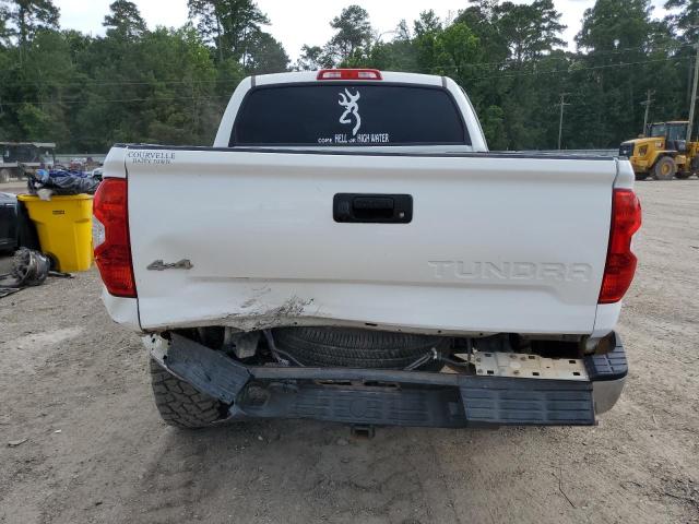 Pickups TOYOTA TUNDRA 2016 Biały
