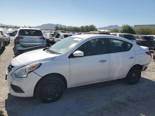  NISSAN VERSA 2018 Белы