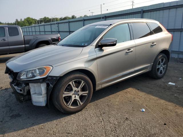 Parquets VOLVO XC60 2015 Srebrny