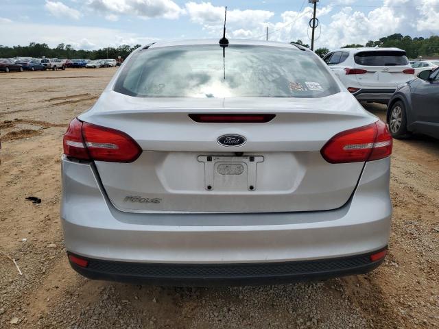  FORD FOCUS 2018 Srebrny