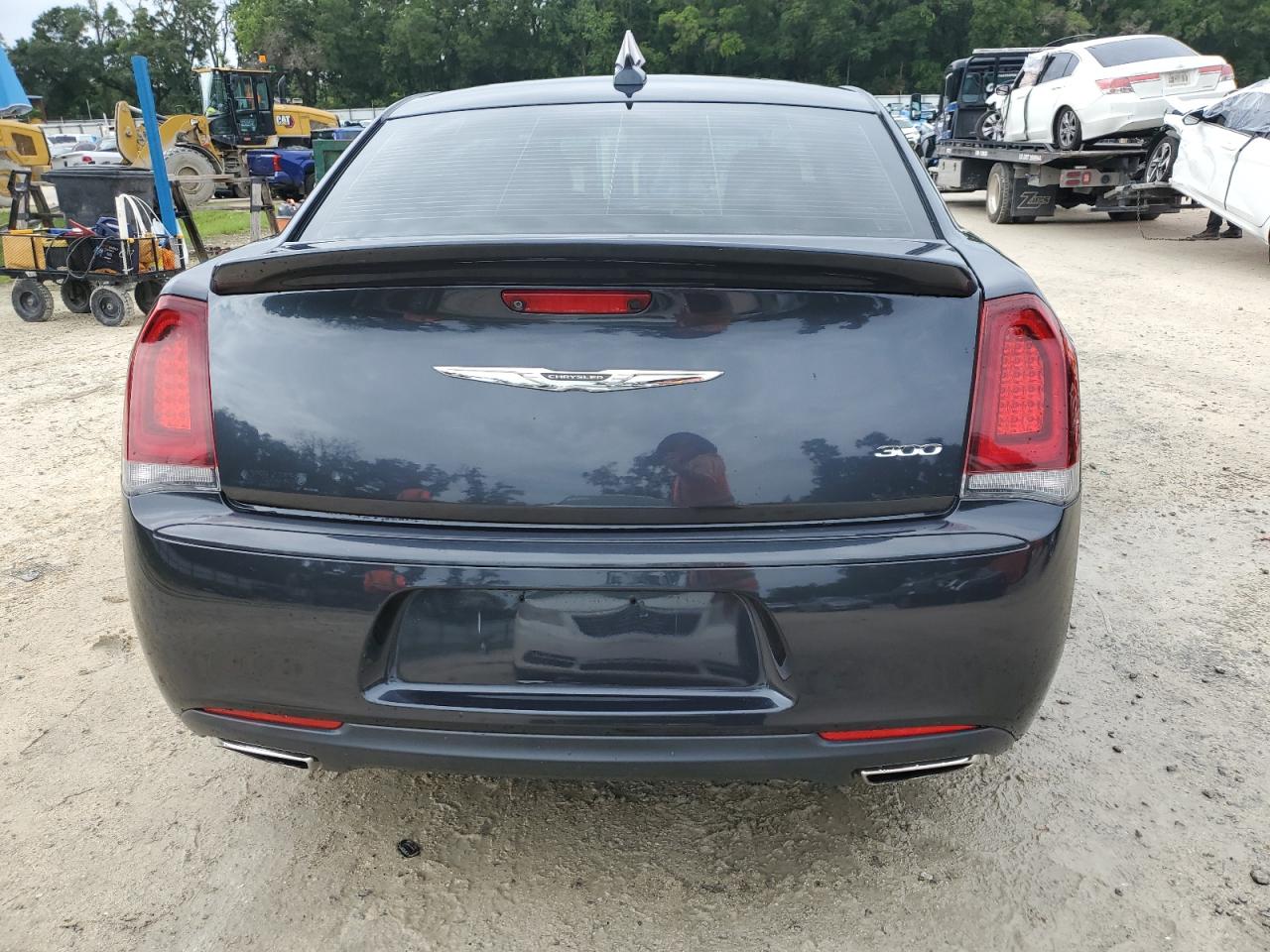 2019 Chrysler 300 Touring VIN: 2C3CCAAG6KH579617 Lot: 62824525