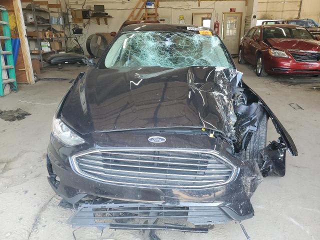  FORD FUSION 2019 Czarny
