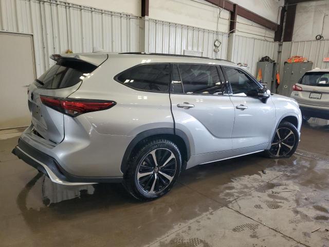  TOYOTA HIGHLANDER 2021 Серебристый