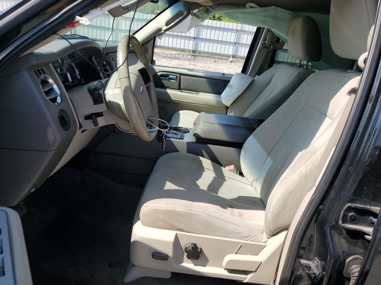 2010 Ford Expedition Xlt VIN: 1FMJU1G50AEB45572 Lot: 60177785