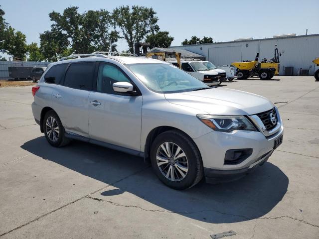  NISSAN PATHFINDER 2017 Сріблястий