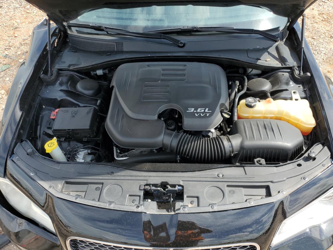 2018 Chrysler 300 Limited VIN: 2C3CCAEG4JH216418 Lot: 60019765