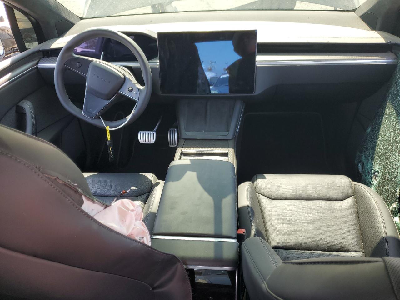 2024 Tesla Model X VIN: 7SAXCBE61RF449039 Lot: 62516085