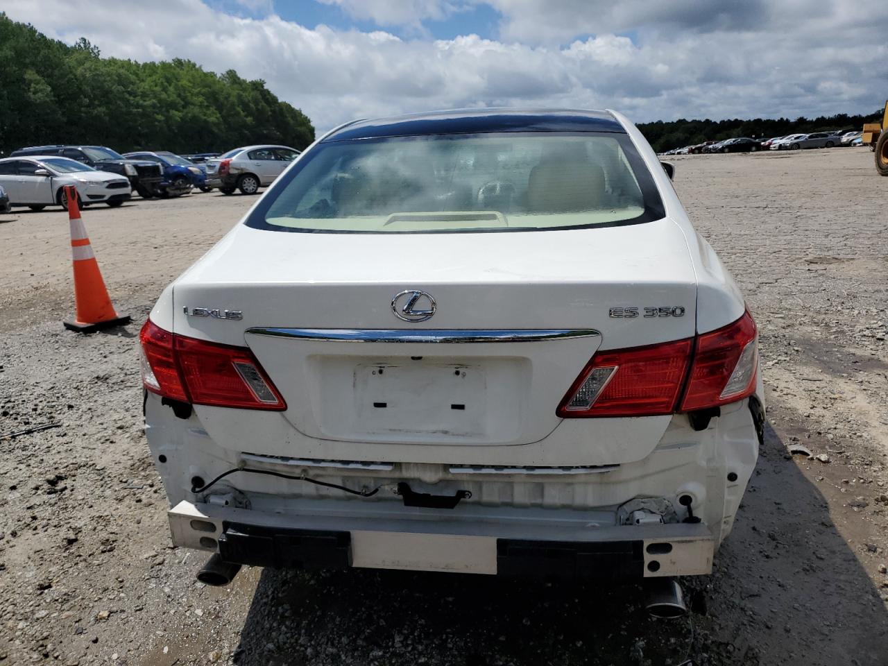 2007 Lexus Es 350 VIN: JTHBJ46G272033421 Lot: 61376015