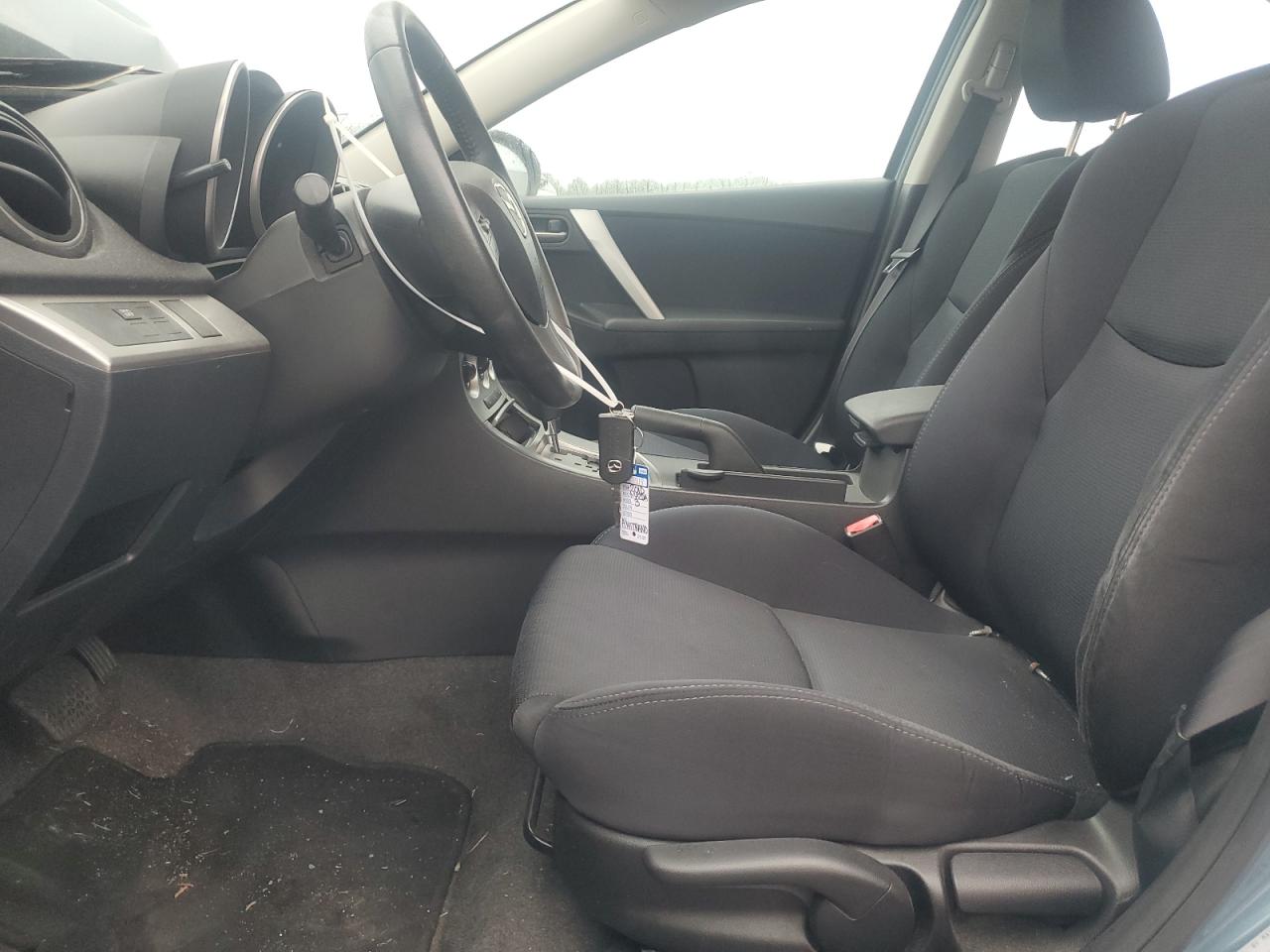 2010 Mazda 3 S VIN: JM1BL1H58A1285998 Lot: 62596005