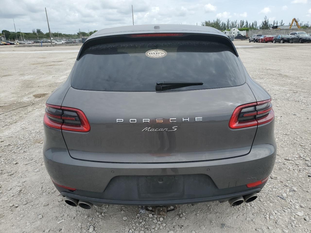 2016 Porsche Macan S VIN: WP1AB2A55GLB50679 Lot: 62983465