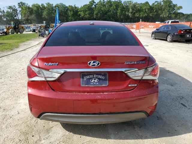  HYUNDAI SONATA 2013 Czerwony