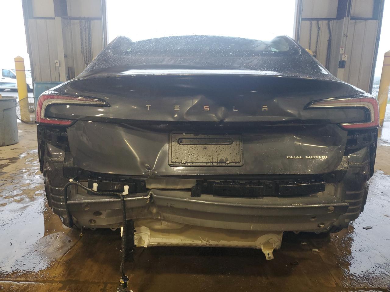 2025 Tesla Model 3 VIN: 5YJ3E1EB6SF988470 Lot: 62834805