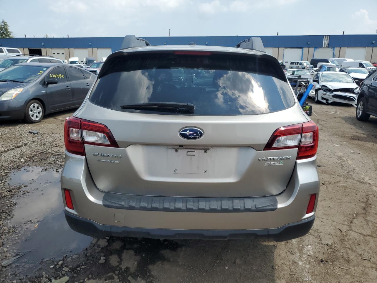2015 Subaru Outback 2.5I Premium VIN: 4S4BSACC3F3265545 Lot: 62814135