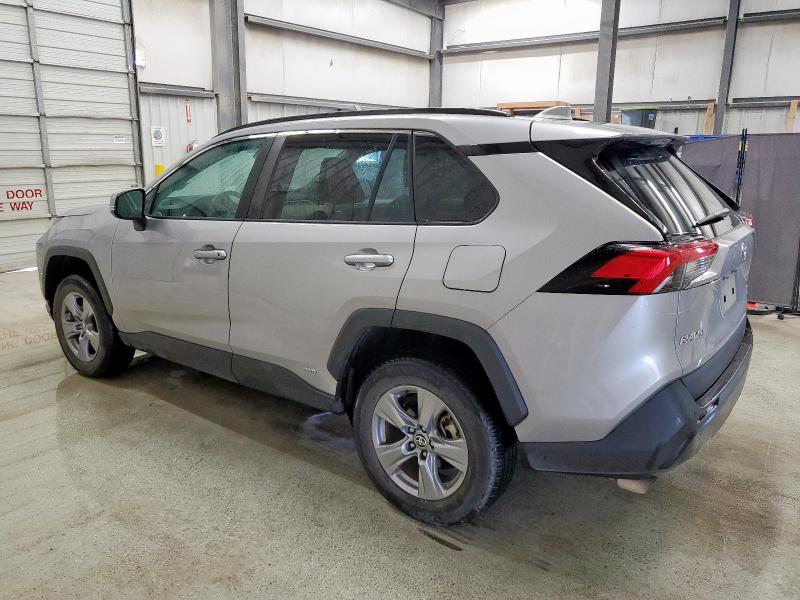  TOYOTA RAV4 2022 Srebrny