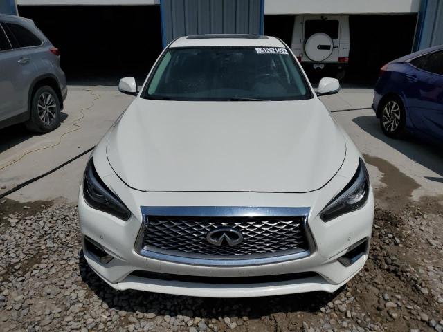  INFINITI Q50 2021 Biały