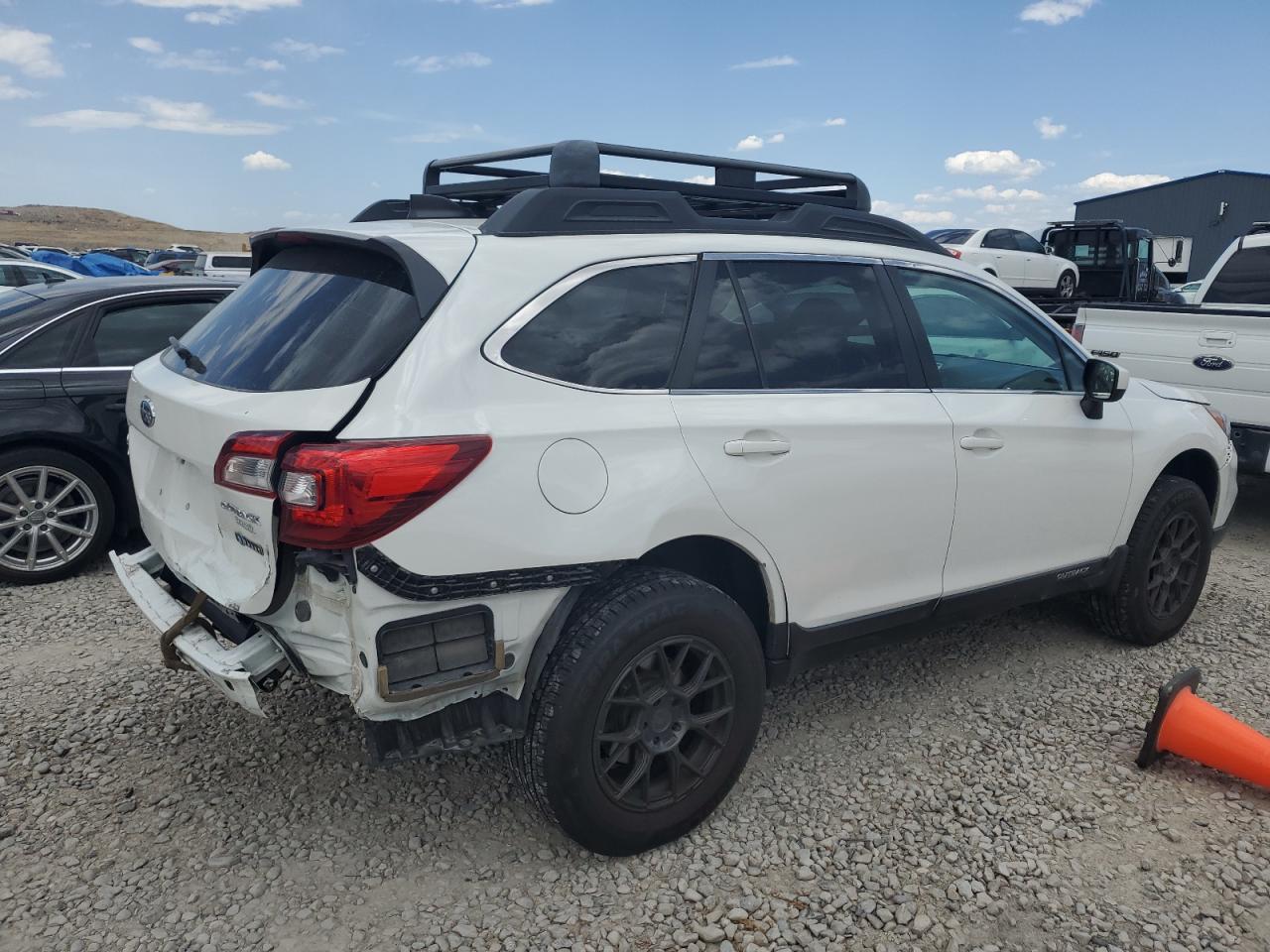 SUBARU OUTBACK 2017 VIN 4S4BSACC5H3406294 фото 3