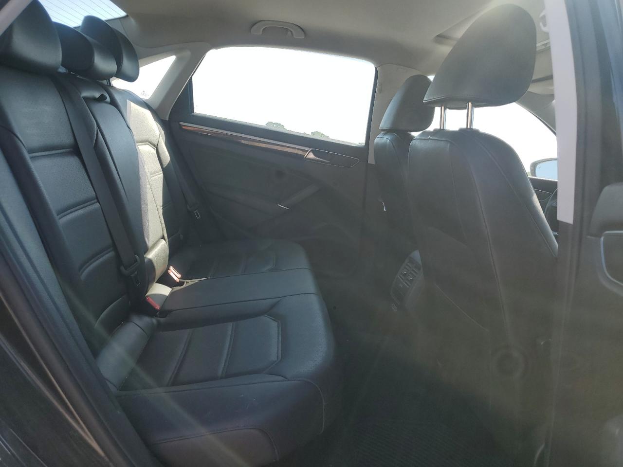 2019 Volkswagen Passat Se R-Line VIN: 1VWMA7A38KC006482 Lot: 61940785