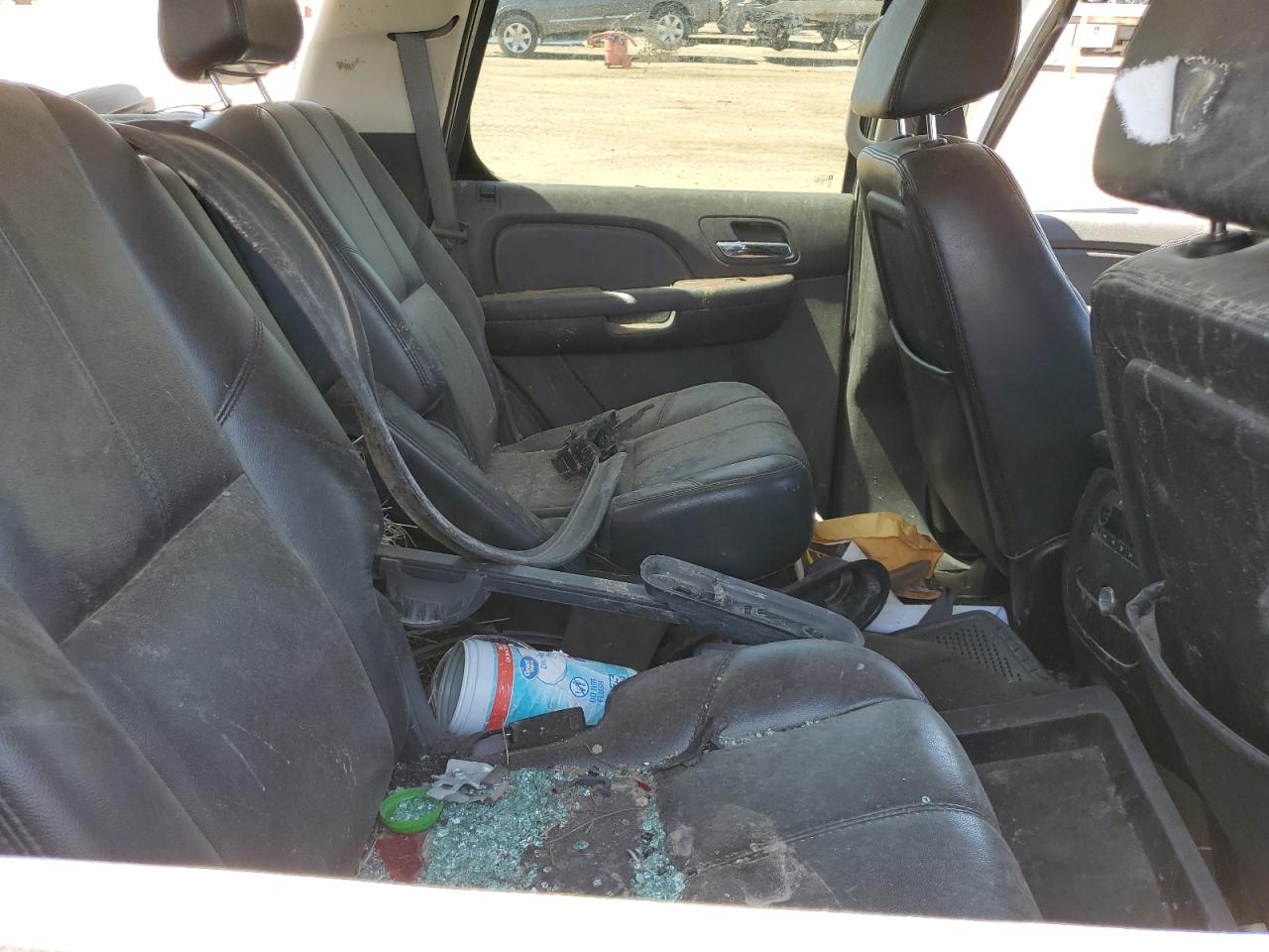 2008 GMC Yukon VIN: 1GKFK13078R102896 Lot: 61030385