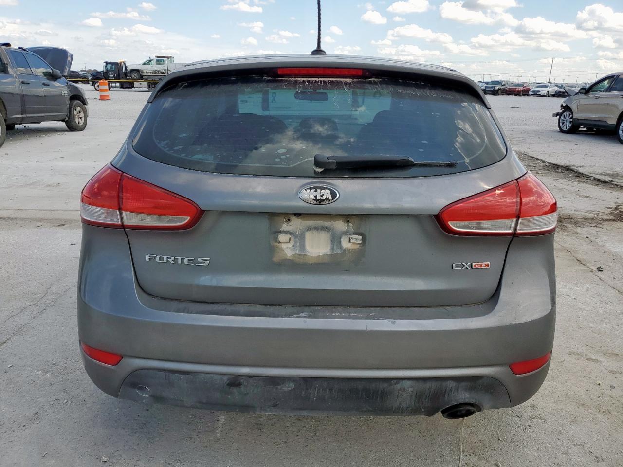 KIA FORTE 2014 VIN KNAFX5A8XE5246326 фото 6