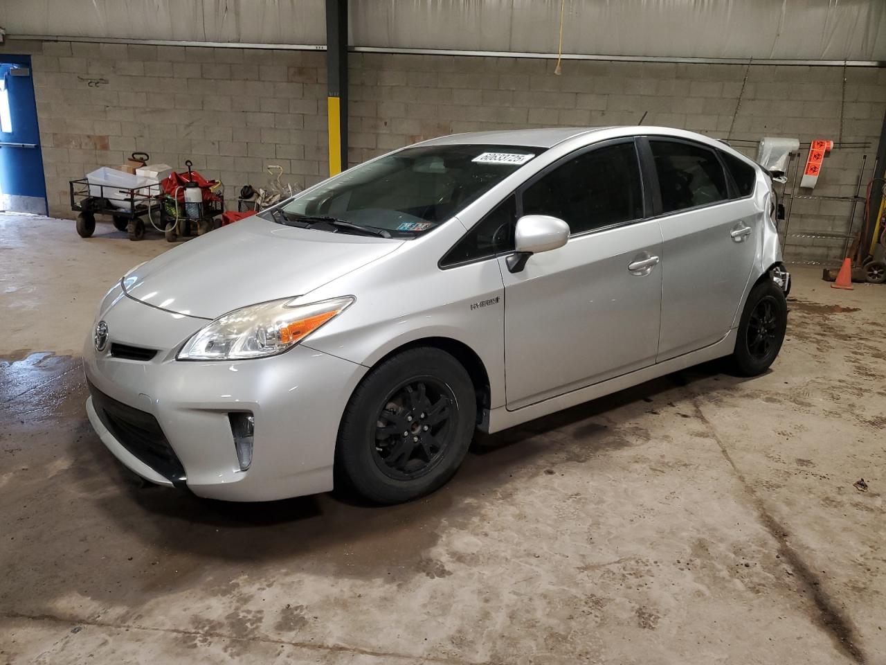 2015 Toyota Prius იყიდება Chalfont-ში, PA - Rear End