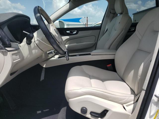  VOLVO XC60 PLUS 2023 Biały
