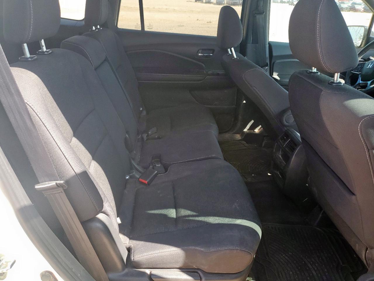 2019 Honda Passport Sport VIN: 5FNYF7H28KB006424 Lot: 62195485
