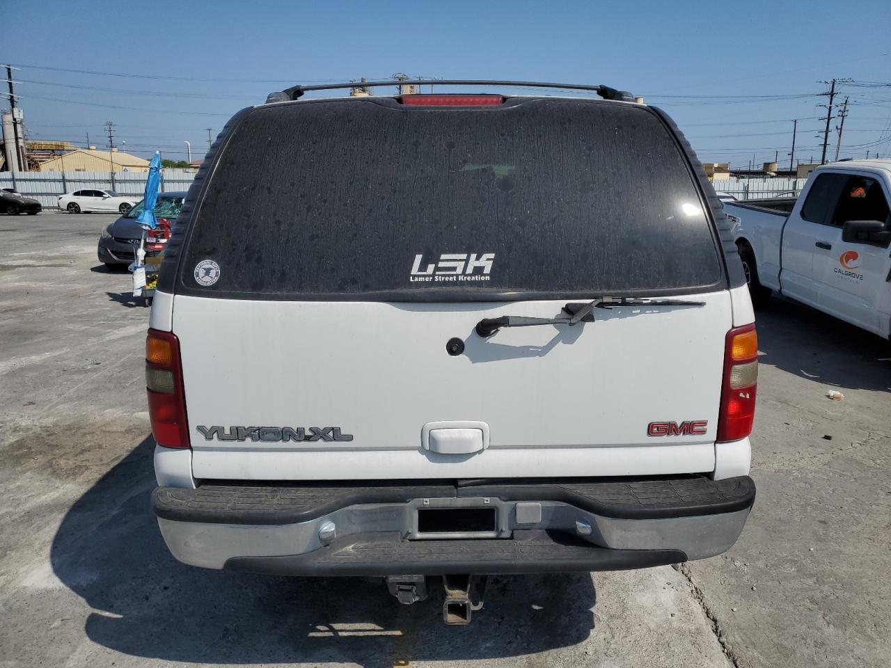 2001 GMC Yukon Xl C1500 VIN: 3GKEC16T71G252575 Lot: 62387635