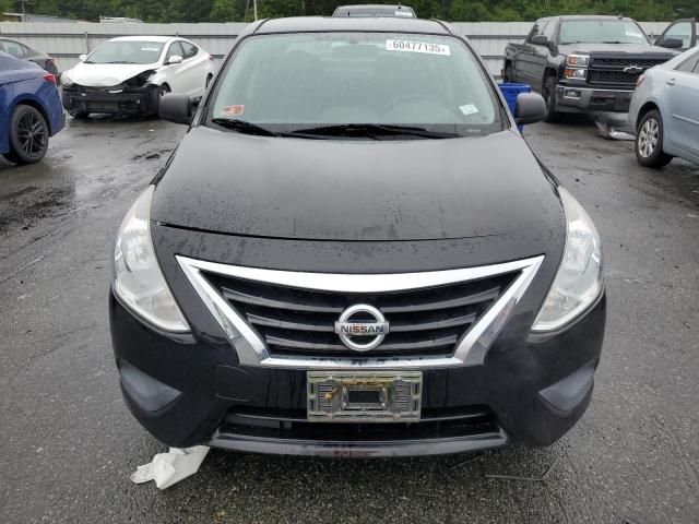  NISSAN VERSA 2015 Черный