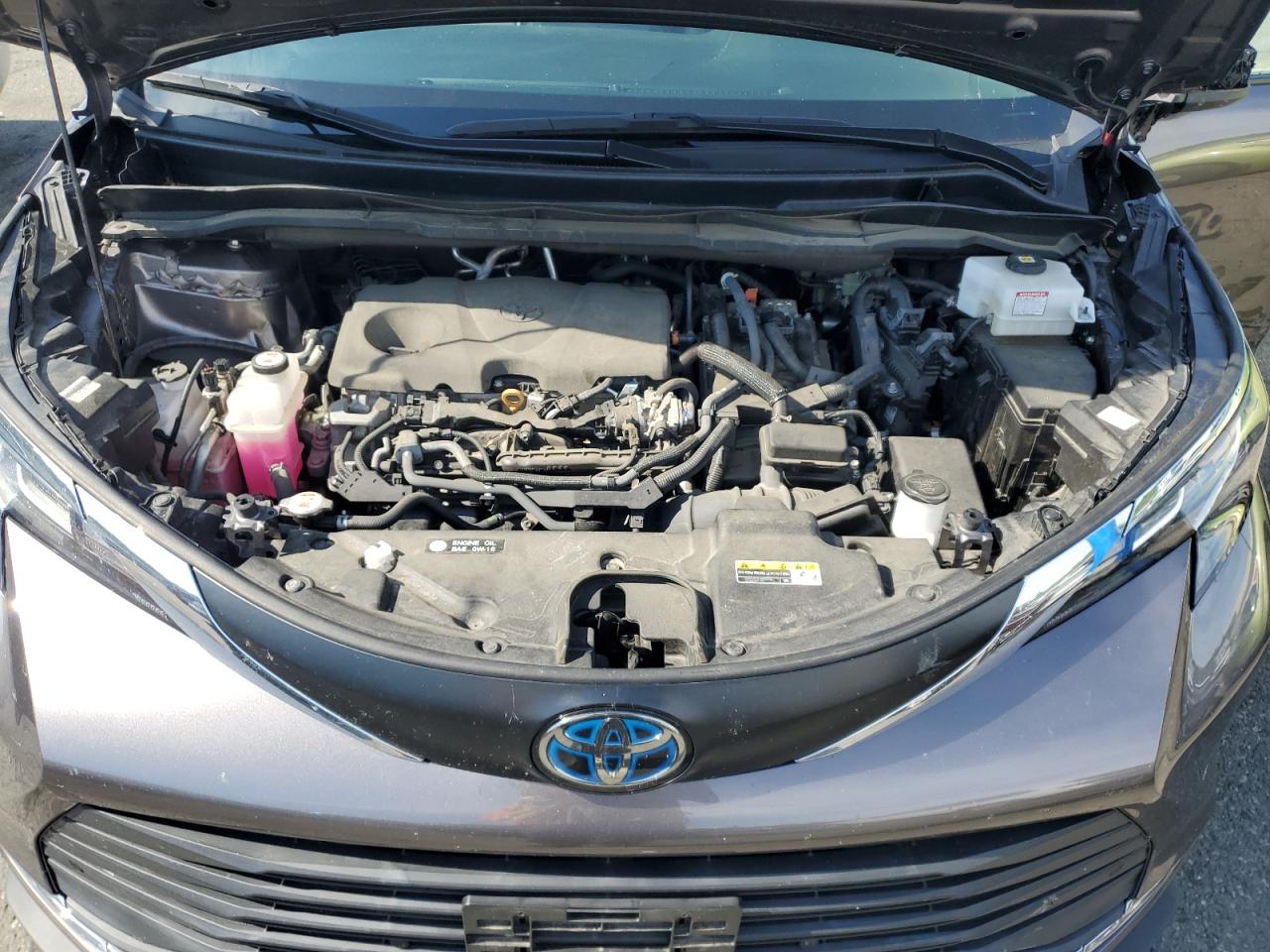 2022 Toyota Sienna Xle VIN: 5TDYRKEC0NS124927 Lot: 62726065