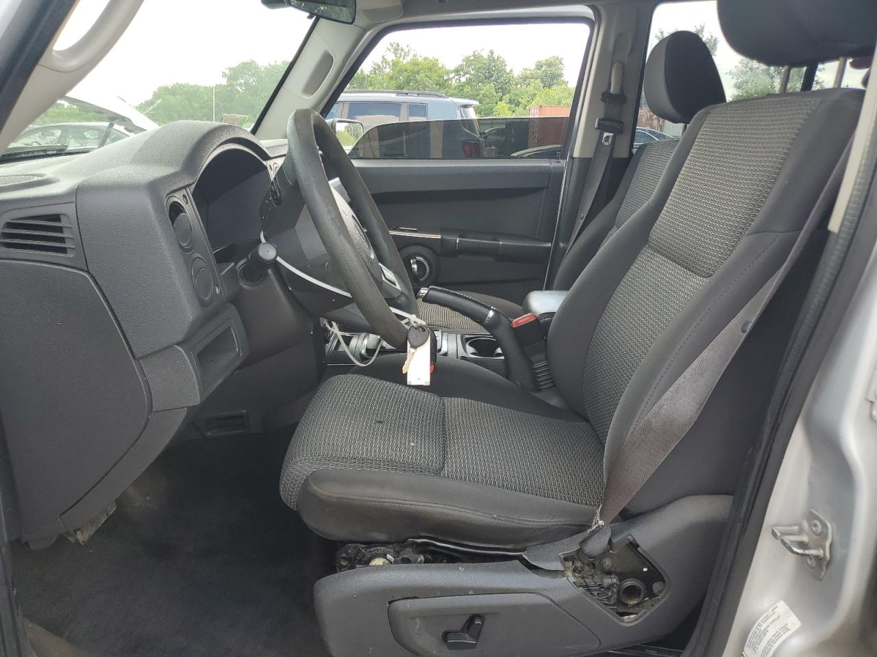 2010 Jeep Commander Sport VIN: 1J4RG4GK3AC113503 Lot: 62321475