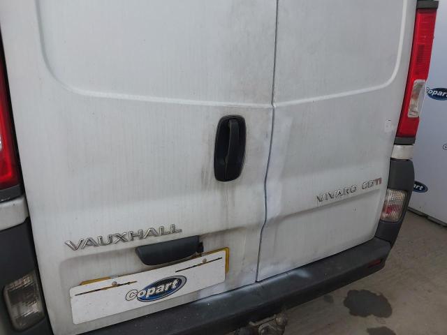 2009 VAUXHALL VIVARO 290