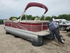 2011 Bennington Marine Boat for Sale in Des Moines, IA - Minor Dent/Scratches