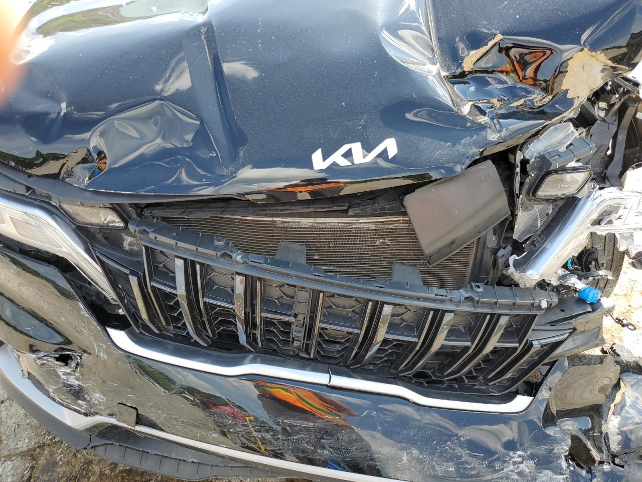 2022 Kia Carnival Lx VIN: KNDNB4H34N6061068 Lot: 61532965