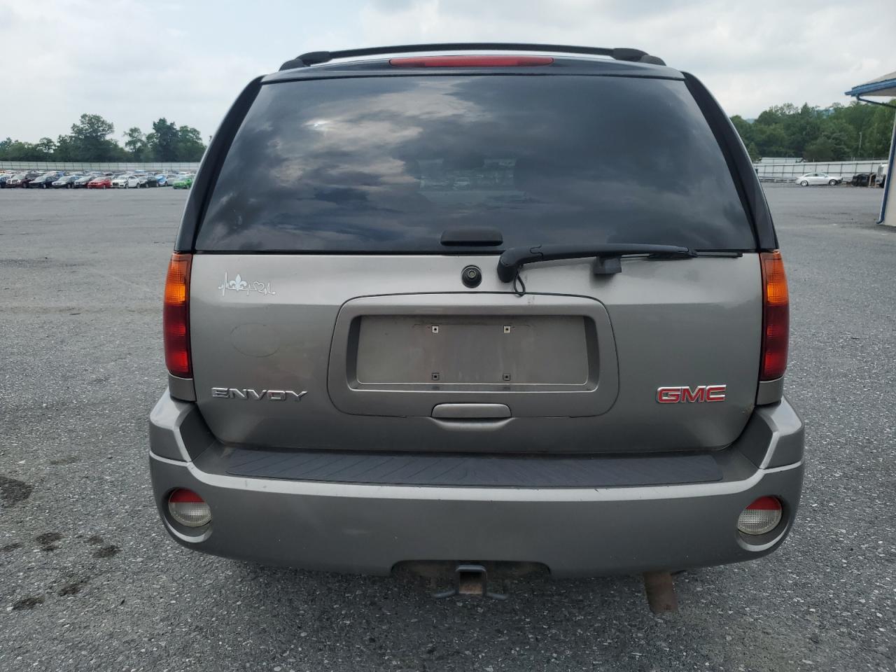2007 GMC Envoy VIN: 1GKDT13S372138159 Lot: 62920495