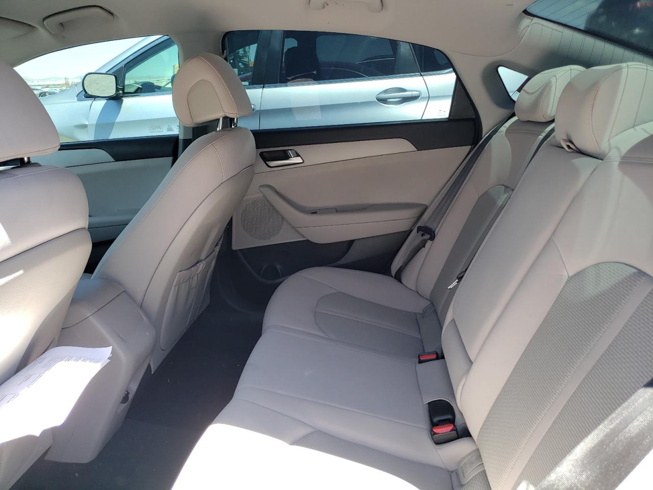 2017 Hyundai Sonata Se VIN: 5NPE24AF8HH481110 Lot: 63316975