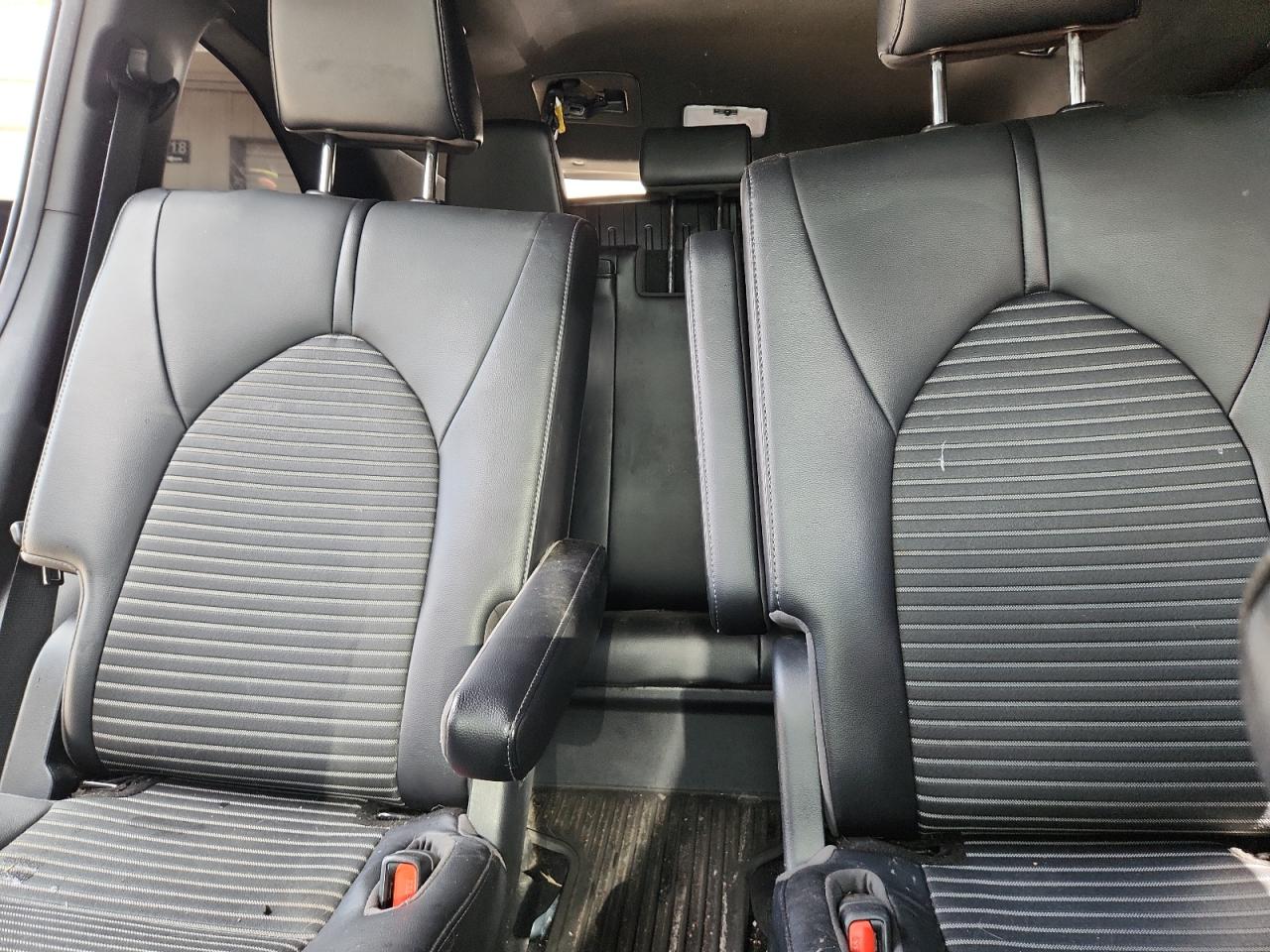 2021 Toyota Highlander Xse VIN: 5TDJZRAH0MS050337 Lot: 61776395