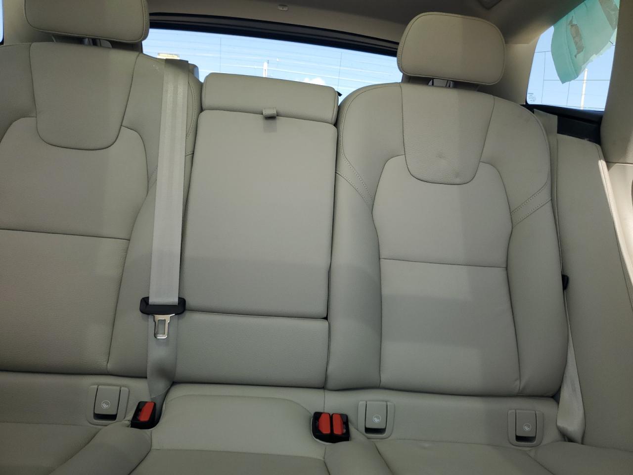 2025 Volvo Xc60 Plus VIN: YV4M12RC7S1073951 Lot: 62683955