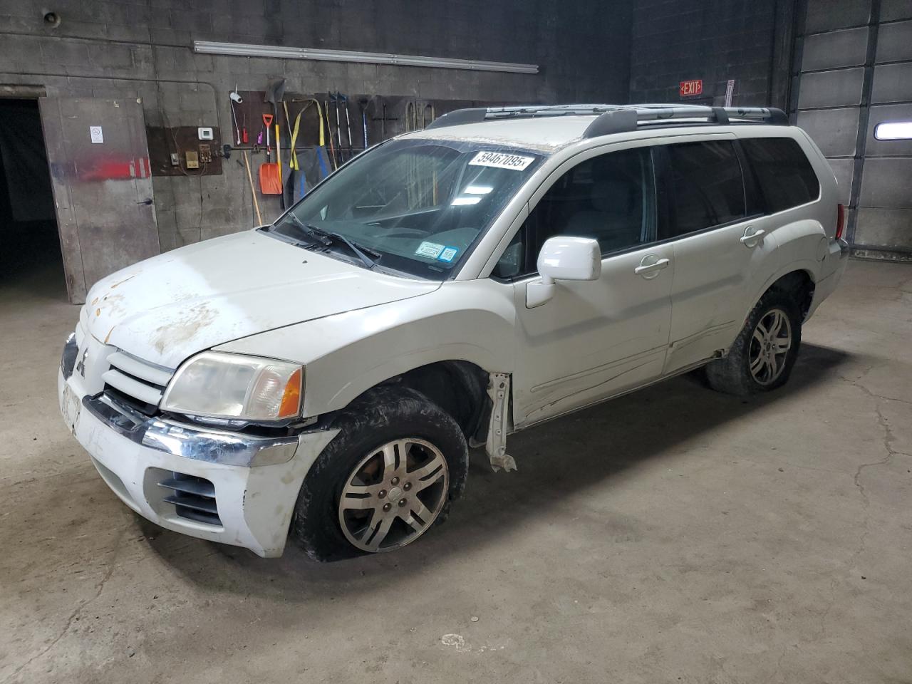 2005 Mitsubishi Endeavor Xls for Sale in Angola, NY - Side