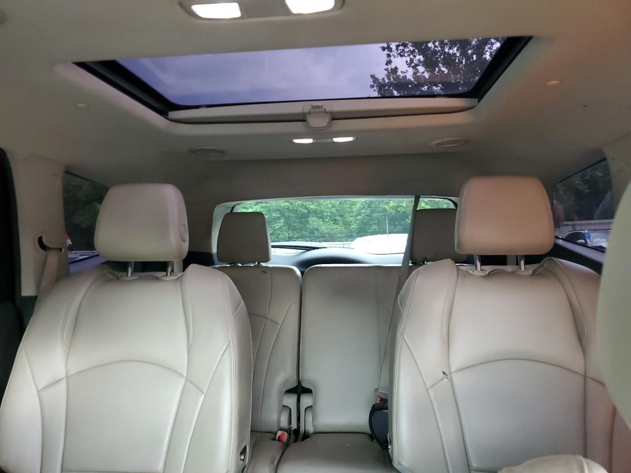 2018 Buick Enclave Essence VIN: 5GAERBKW0JJ200821 Lot: 62696115
